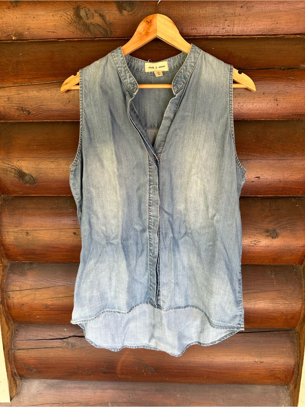 Cloth & stone Sleeveless Light Blue Denim Shirt